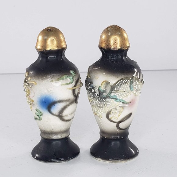 Dragonware Black Salt Pepper Shaker Set Japan Moriage Vintage - Picture 2 of 7